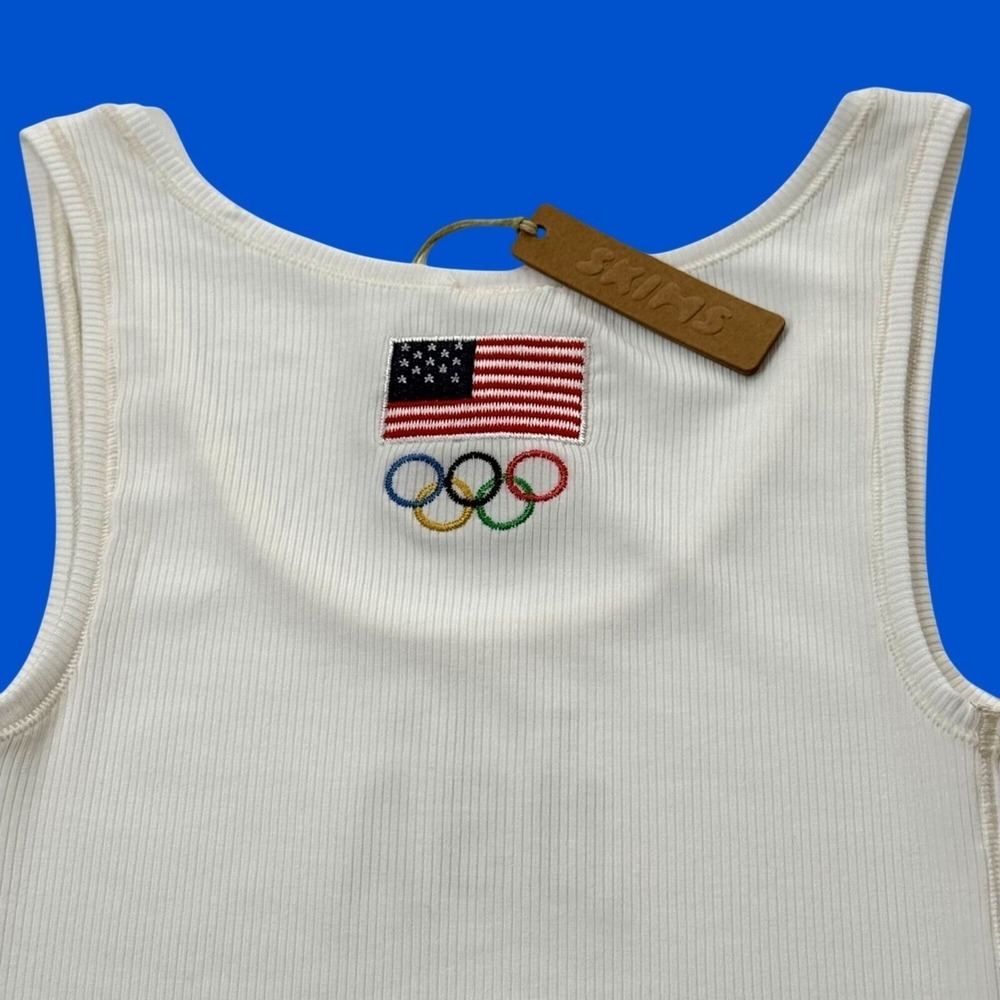 SKIMS Soft Lounge Rib Tank Team USA White XS - Picture 5 of 9